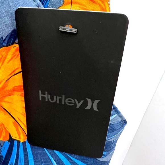 HURLEY XL HIBISCUS VOLLEY SWIM SHORTS,4 WAY STRETCH, WATER REPELLENT, WITH LINER - Picture 10 of 14